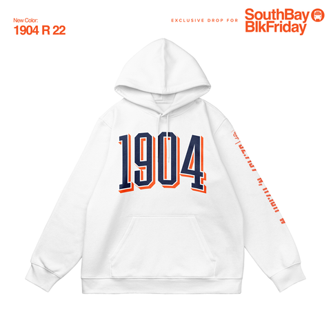 1904 98 R22 White hoodie Pullover